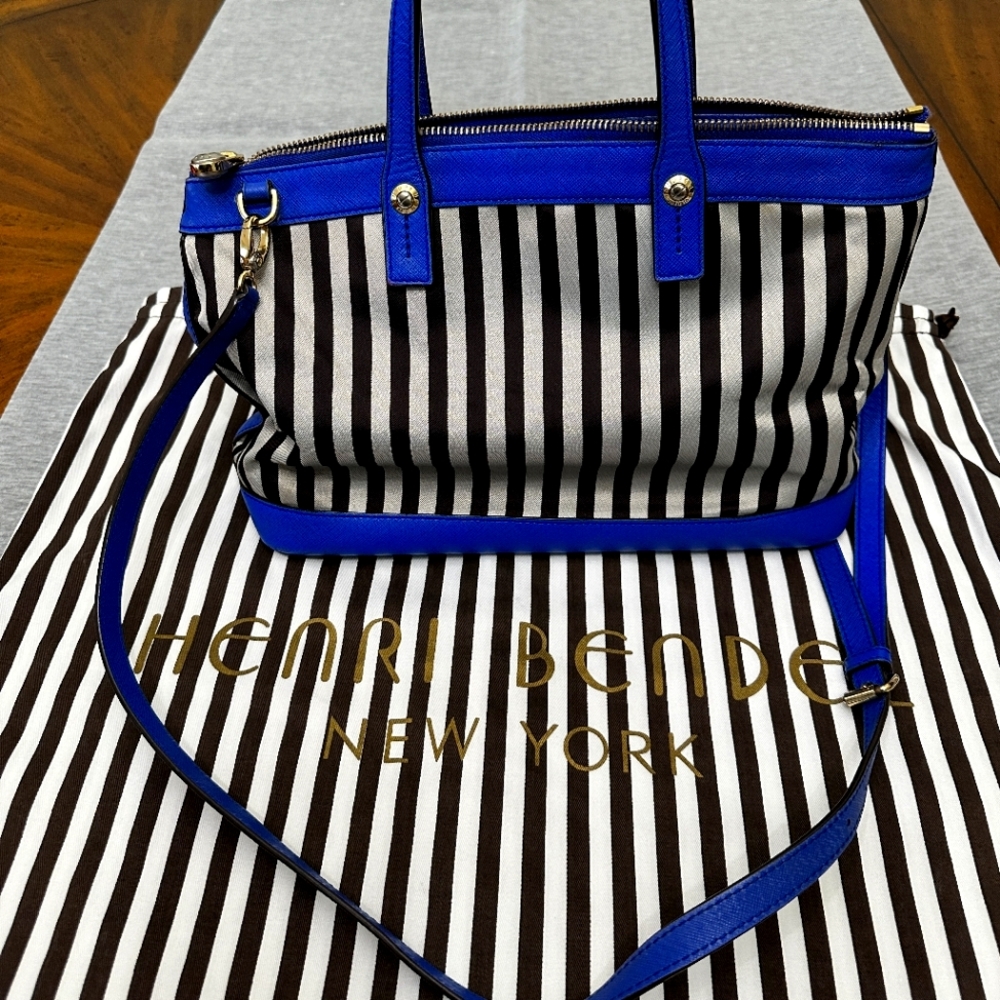 Henri Bendel bag